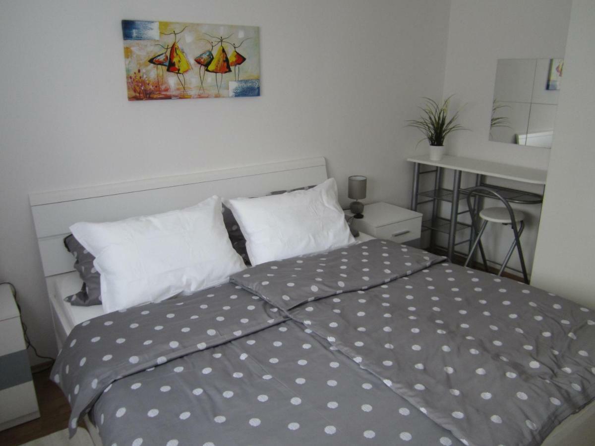 Apartman Tim Ösek Dış mekan fotoğraf